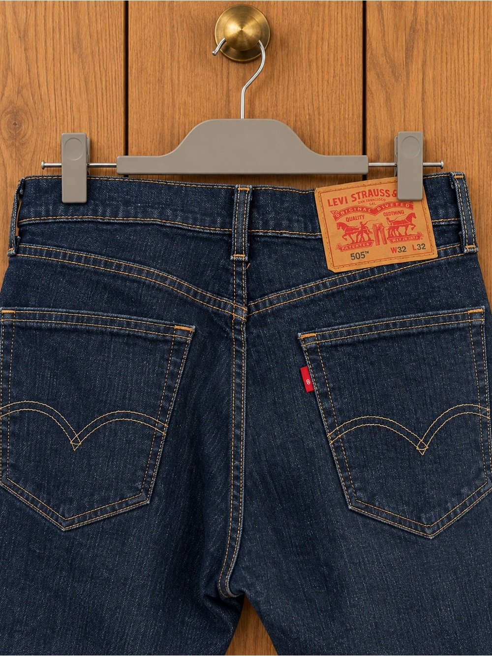 LEVI’S 505 MEN’S DARK WASH STRAIGHT LEG JEANS 32x32
